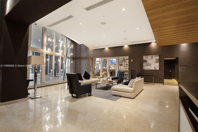 Building Photo - 60 SW 13th St