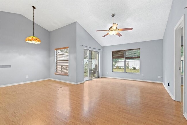 Building Photo - 12808 Dunhill Dr