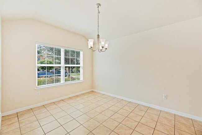 Building Photo - 5916 Montrelia Dr
