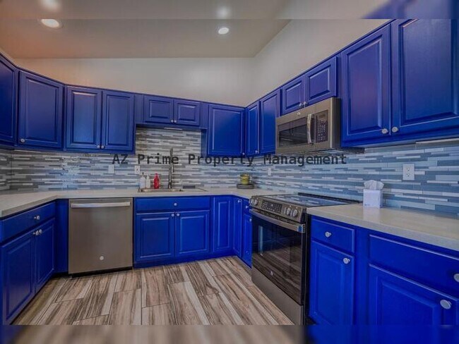 Building Photo - 9054 N 84th Ln