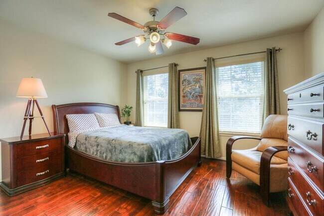 Building Photo - 66 W Spindle Tree Cir