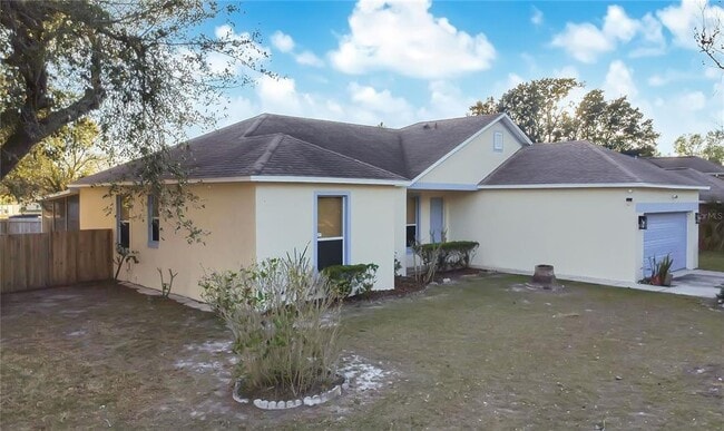 Building Photo - 8102 Country Run Pkwy