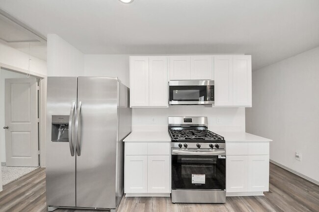 Building Photo - 1027 Bluegill Ln