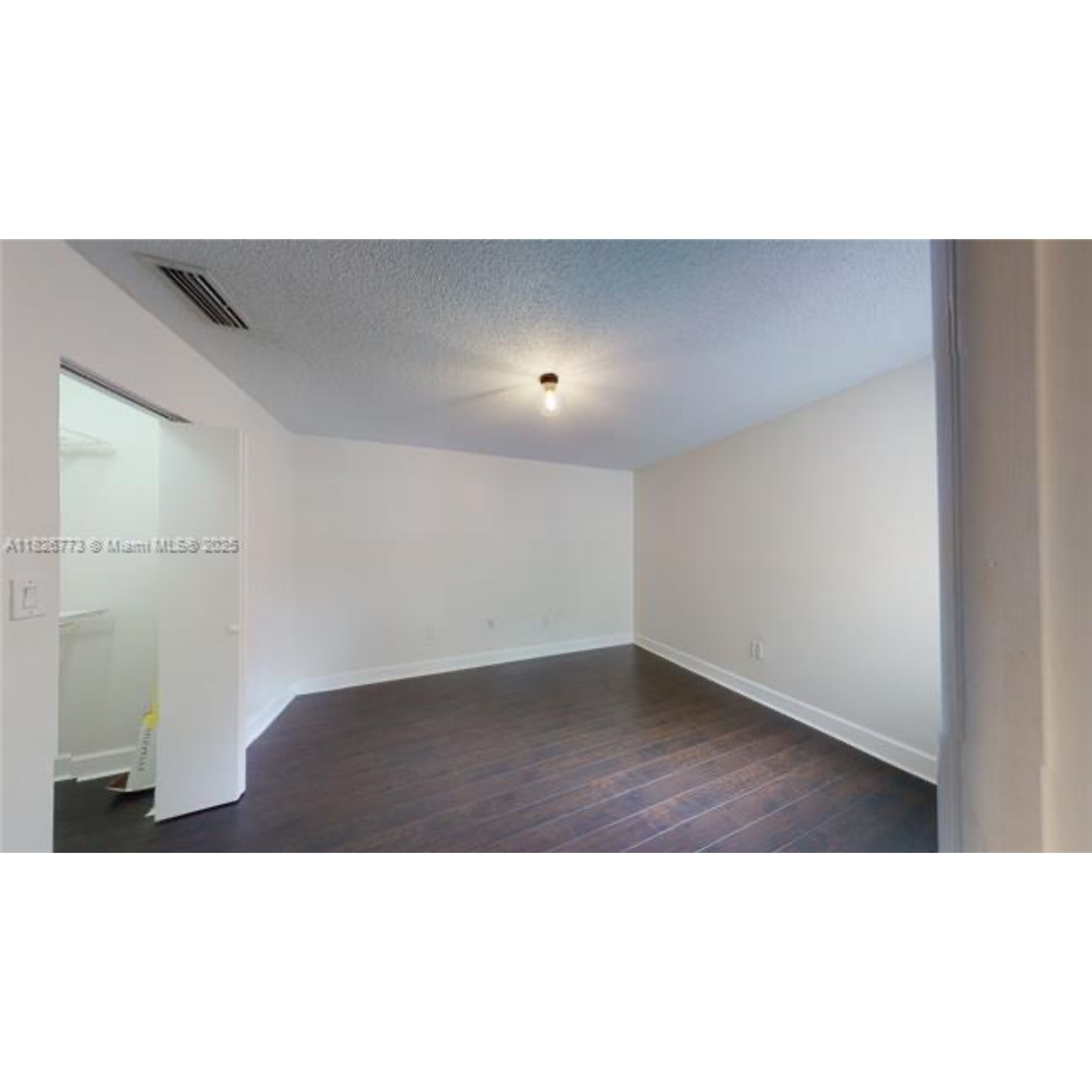 Building Photo - 11212 SW 132nd Ct W