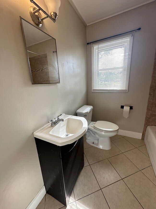 Building Photo - 5330 Athena Dr