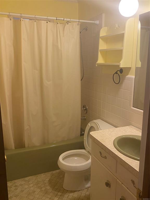 Building Photo - 2052 Midway St