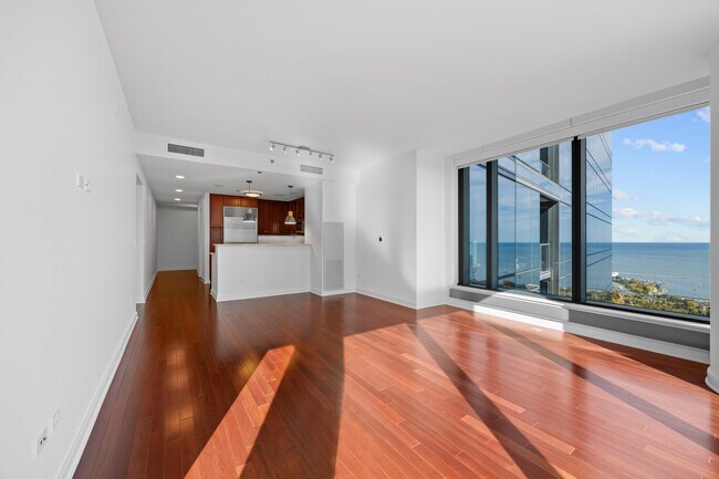 Building Photo - 60 E Monroe St