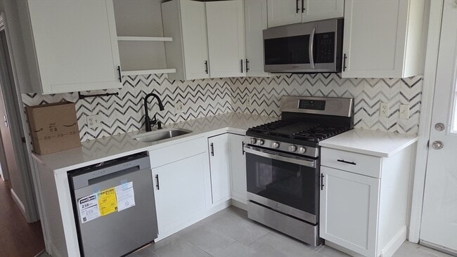 Building Photo - 43 Fottler Rd