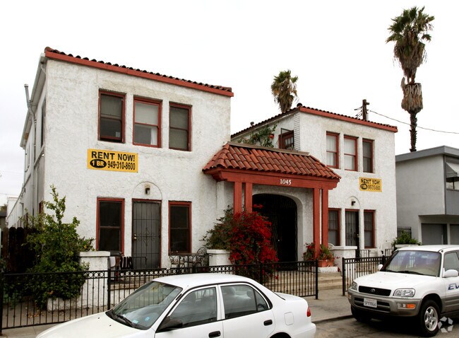 Building Photo - 1045 E 4th Street