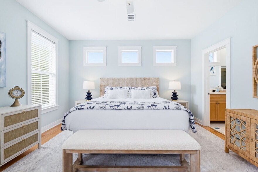 Building Photo - 34 N Ryan St