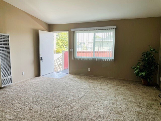 Building Photo - 788 W 18th St