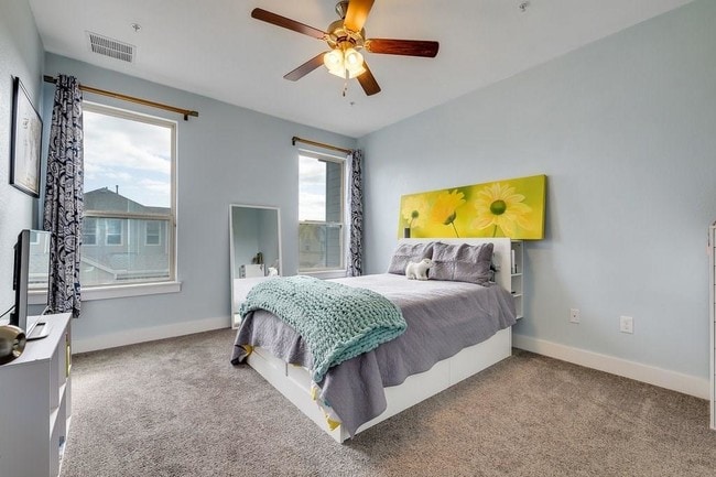 Building Photo - 7611 Wolverine St