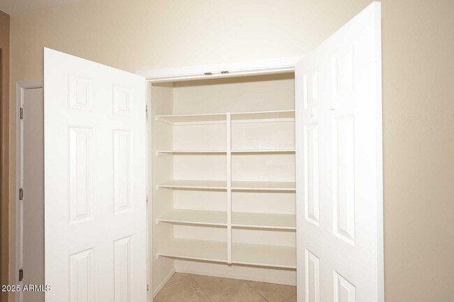 Building Photo - 11020 E Shepperd Ave