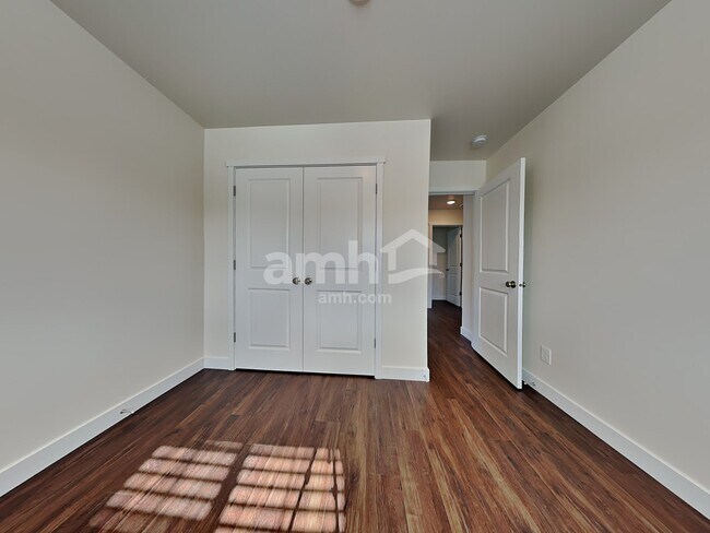 Building Photo - 7703 Verona Lp SW