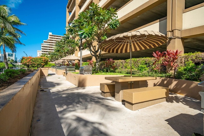 Building Photo - 1778 Ala Moana Blvd