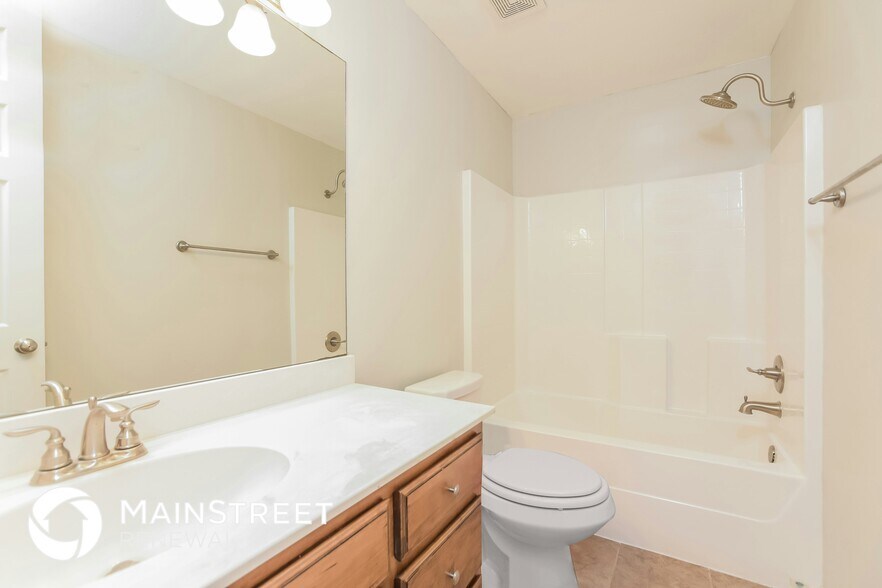 Building Photo - 3609 Truman Dr