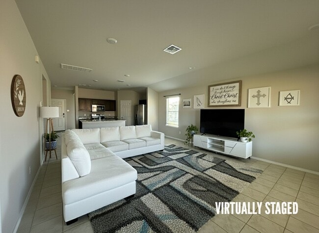 Building Photo - 5701 Madelyn Dr