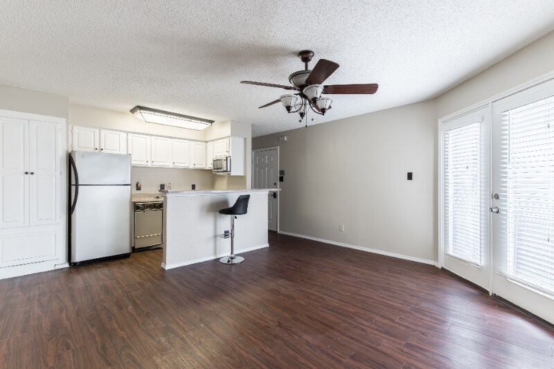 Building Photo - 1704 Baird Farm Cir