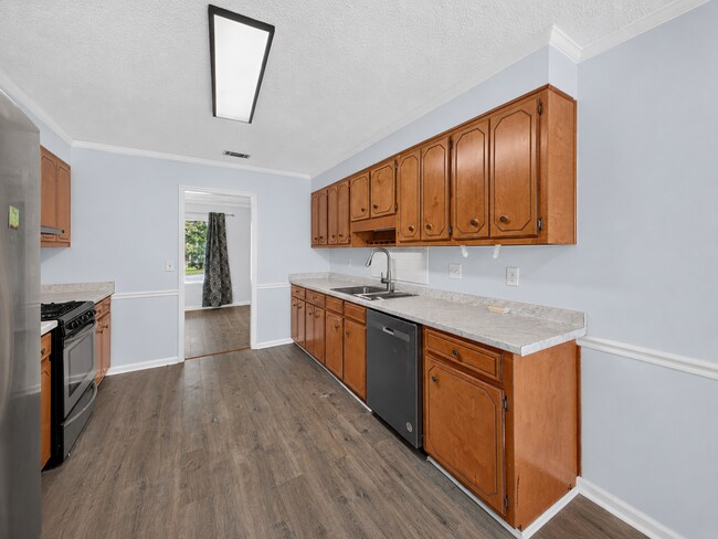 Building Photo - 4810 Golden Leaf Ln