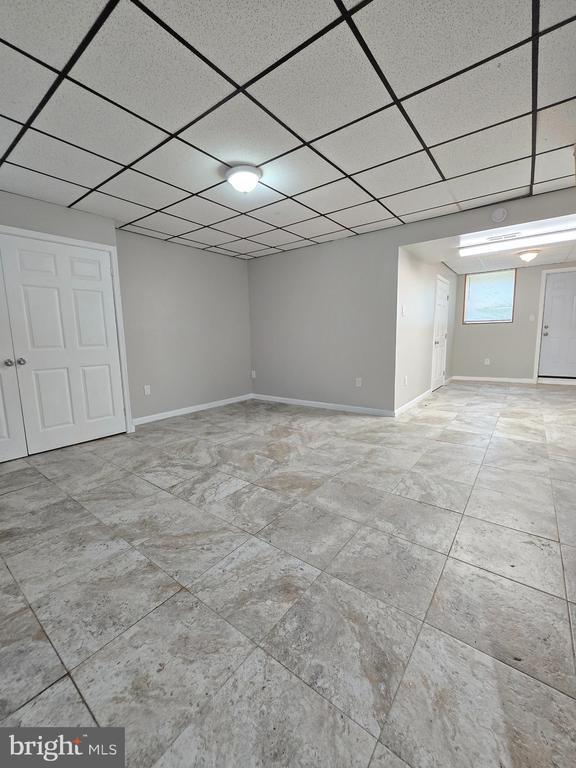 Building Photo - 712 Mansfield Rd