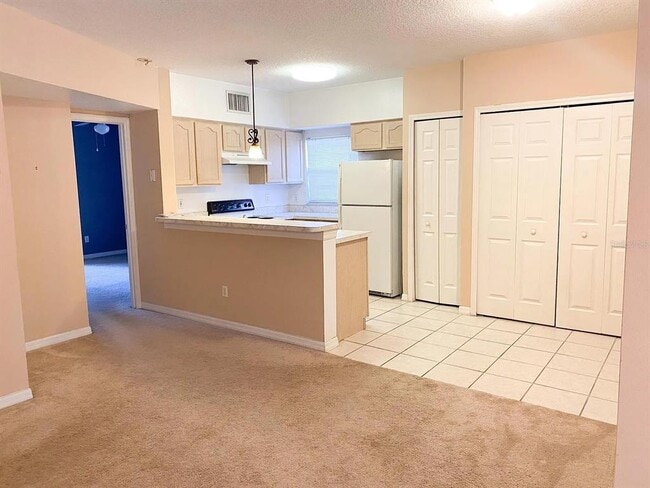 Building Photo - 2805 E Washington St