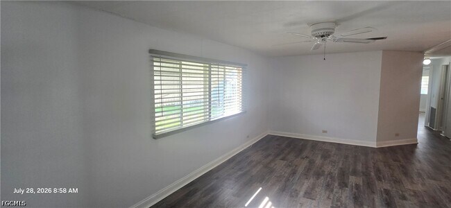 Building Photo - 612 Pine Grove Ct