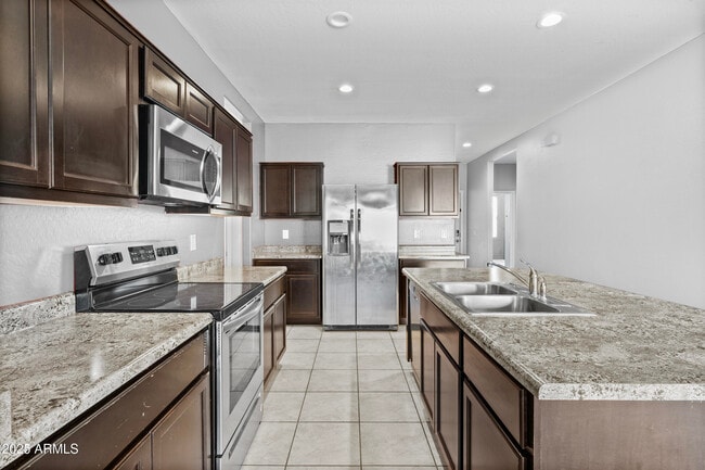 Building Photo - 4972 E Living Stone Way
