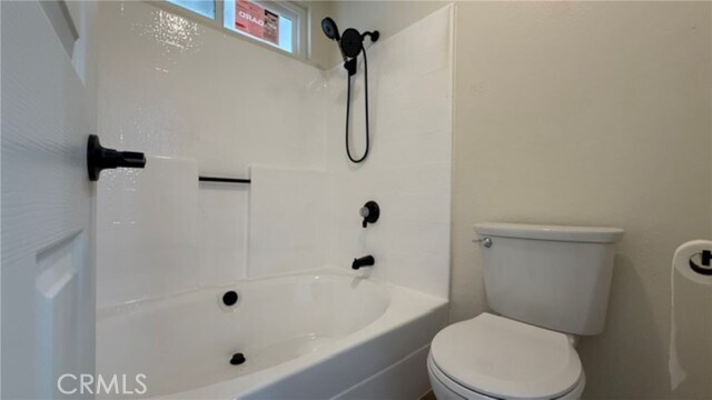 Building Photo - 39233 Rising Hill Dr