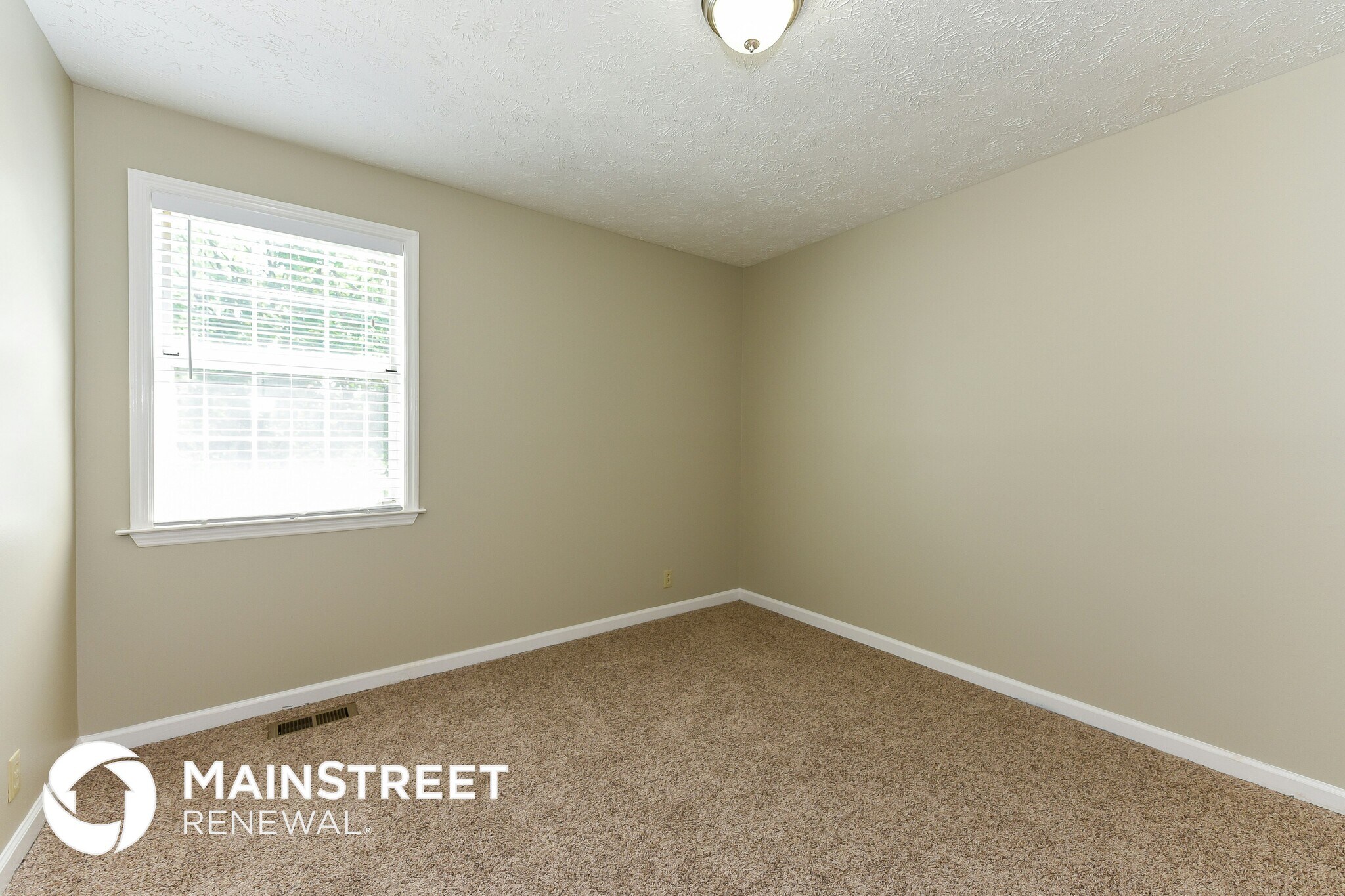 Building Photo - 3913 Tea Garden Way