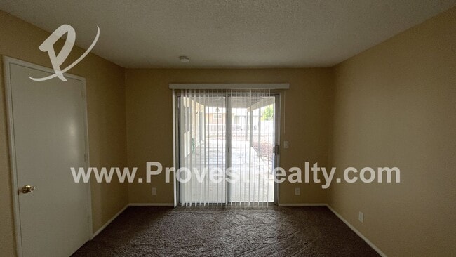 Building Photo - 3 Bed, 2 Bath Helendale Home!!!