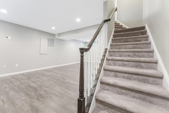 Building Photo - 20152 Boxwood Pl