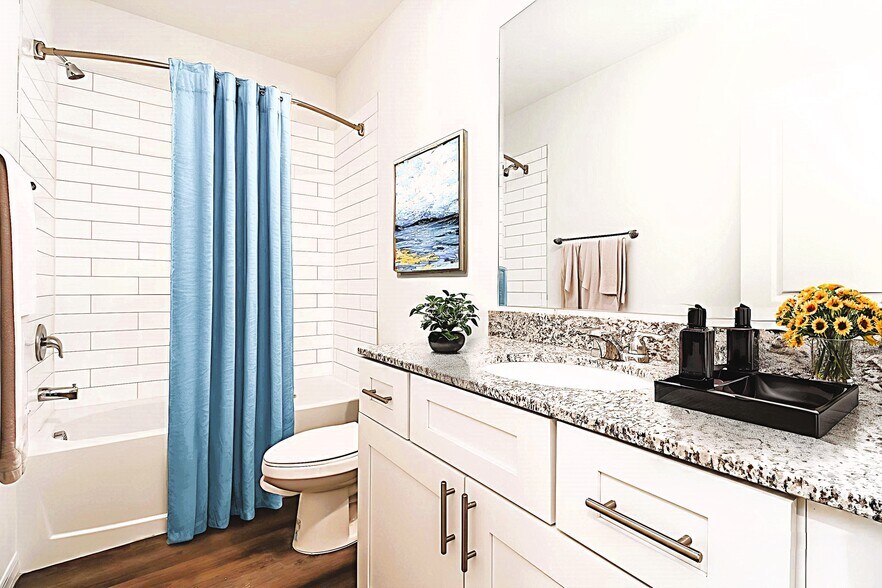 Building Photo - 11817 Mountain Retreat Ln