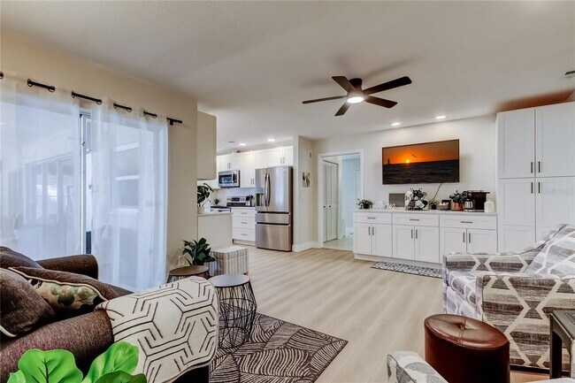 Building Photo - 2652 Concorde Ct