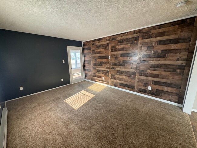 Building Photo - 2144 N Webster St