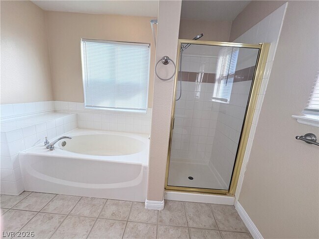 Building Photo - 6544 Timberview Ct