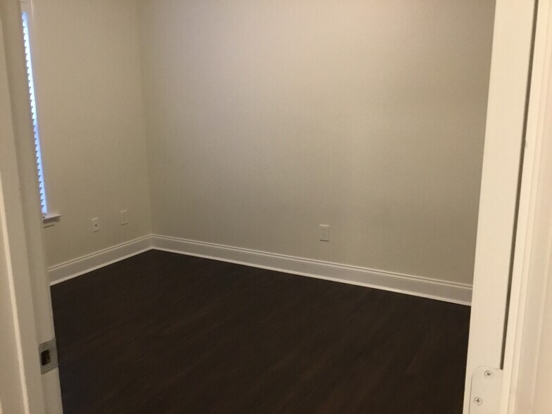 Building Photo - 4817 Bridgton Pl Dr