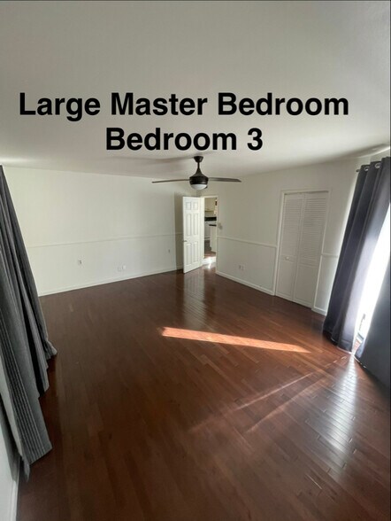 Building Photo - 515 S Indiana St