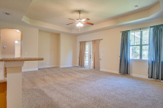 Building Photo - Hickory Hill Rental with Granite Counters,...
