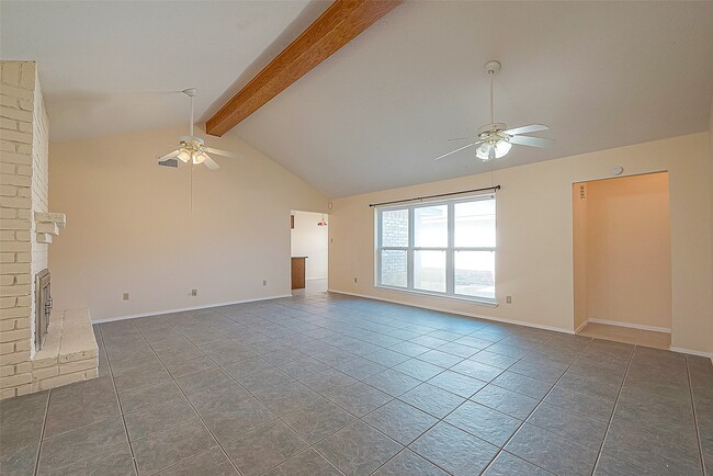 Building Photo - 830 Kenforest Dr