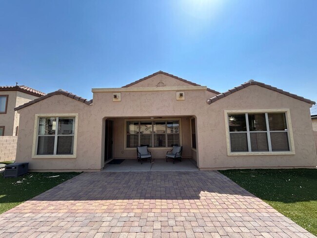 Building Photo - 4269 N 157th Ave