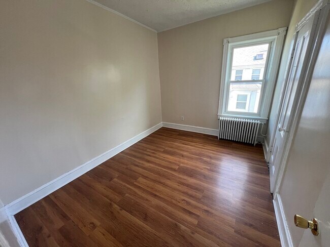 Building Photo - 109 Walker St