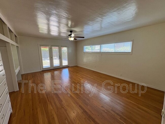 Building Photo - 1505 W Laurel Ave