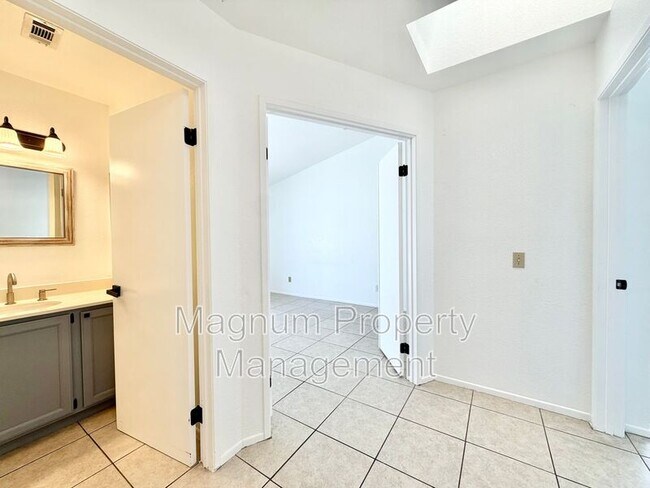 Building Photo - 29677 Woodlands Ave