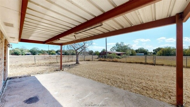 Building Photo - 8251 W Sh-21