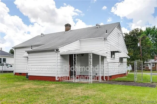 Building Photo - 4817 Sydclay Dr