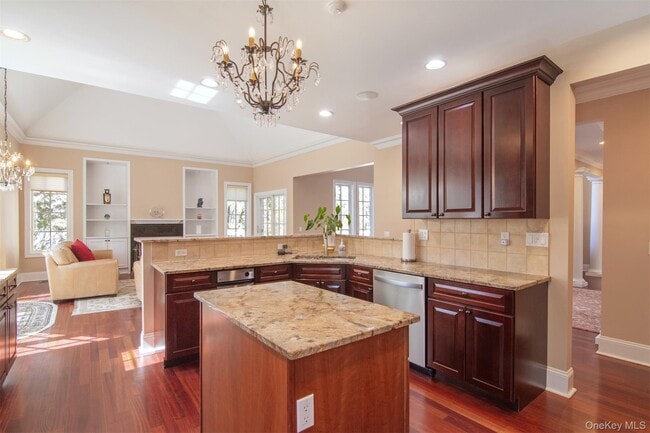 Building Photo - 9 Stony Gate Oval