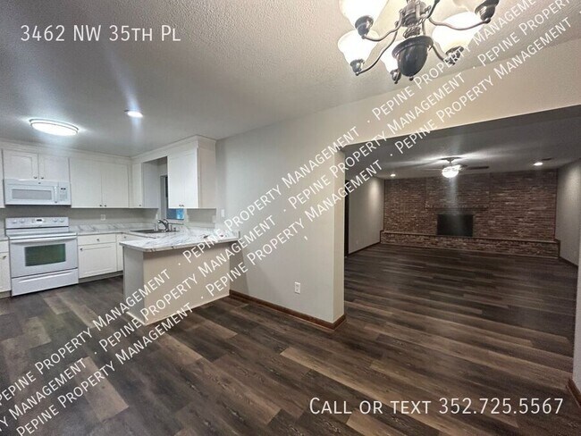 Building Photo - 3462 NW 35th Pl