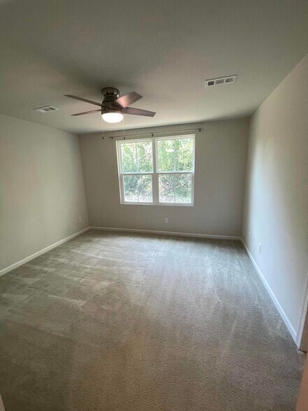 Building Photo - 2757 Thornton Grove Blvd