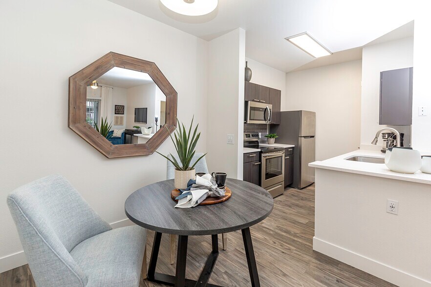 Preston Hollow Salt Lake City, UT Apartment Finder