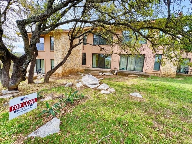 Building Photo - Tranquil 2BD/3BA Townhouse with Wildlife Views & Hill Country Charm!